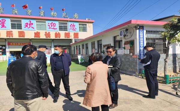 多部門聯(lián)動 確保校車安全運行