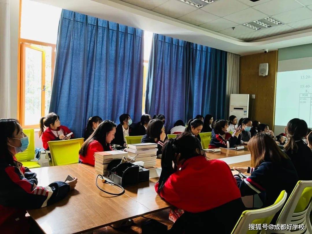 遇事不慌，聽從指揮！柏林陽光幼兒園校車安全演練，為愛護(hù)航！