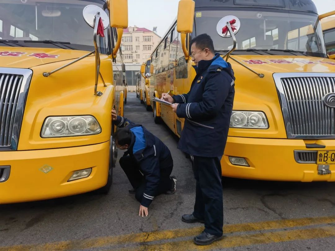 安全為先 常態(tài)“升級” | 青島城運控股集團交運溫馨校車進入“寒假模式” 圖片