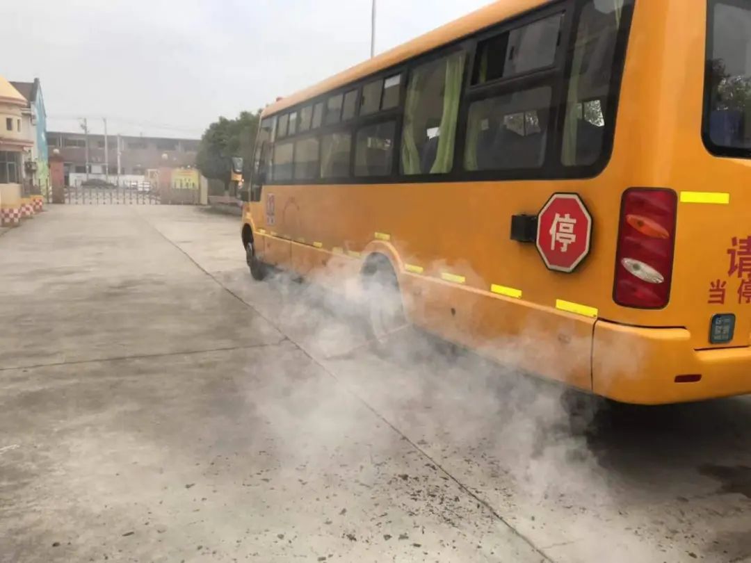 演練不松懈 安全伴童行——青陽實(shí)小旌陽分部校車著火逃生演練活動(dòng) 演練不松懈 安全伴童行——青陽實(shí)小旌陽分部校車著火逃生演練活動(dòng)