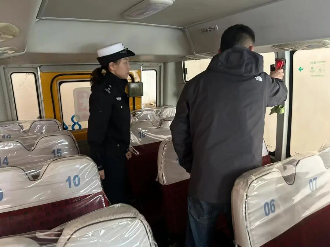 【交通信息】嚴把校車安全關(guān)，筑牢校園安全防線