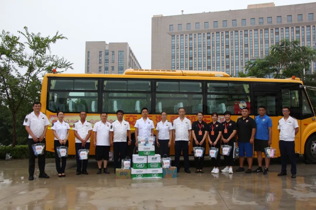 問(wèn)需于客 精準(zhǔn)保障 | 溫馨校車公司圓滿完成“海神杯”綜合保障工作任務(wù) 圖片