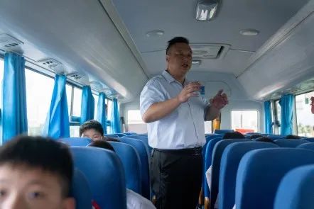 心系校車安全,筑牢平安防線 | 蘇外(港)成功舉行校車安全演練活動(dòng) 心系校車安全,筑牢平安防線 | 蘇外(港)成功舉行校車安全演練活動(dòng)