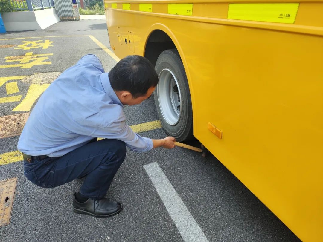 以練筑防 安全啟航 | 興化市陽(yáng)山幼兒園校車安全應(yīng)急疏散演練 以練筑防 安全啟航 | 興化市陽(yáng)山幼兒園校車安全應(yīng)急疏散演練