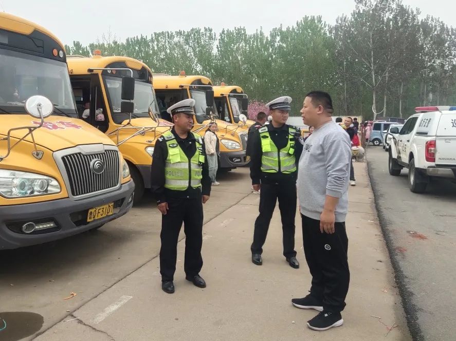 擰緊校園安全閥 護(hù)好學(xué)生平安路