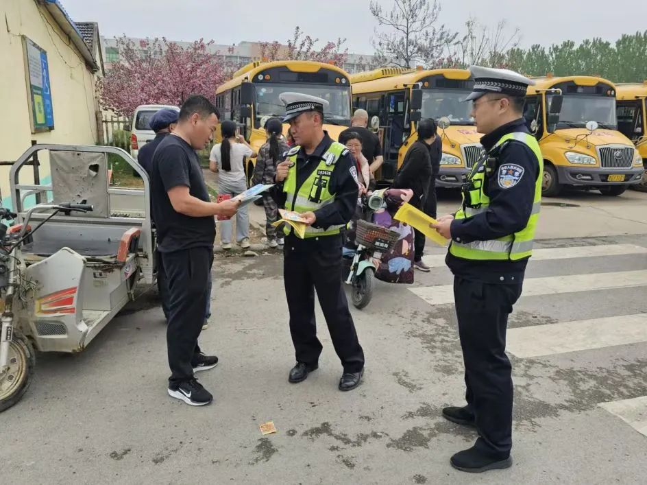 擰緊校園安全閥 護(hù)好學(xué)生平安路