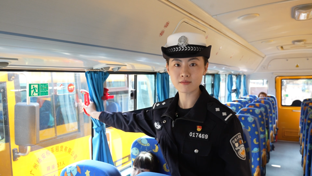 校車安全 “駛”終如一 校車安全 “駛”終如一