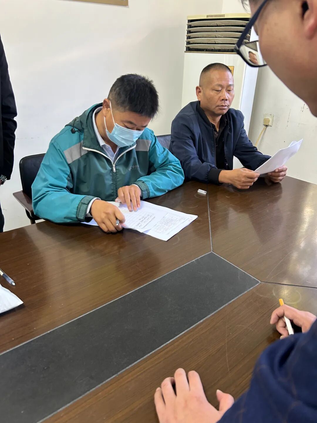 排查設(shè)施除隱患 優(yōu)化路線(xiàn)保平安|宗村小學(xué)開(kāi)展校車(chē)安全隱患排查 排查設(shè)施除隱患 優(yōu)化路線(xiàn)保平安|宗村小學(xué)開(kāi)展校車(chē)安全隱患排查