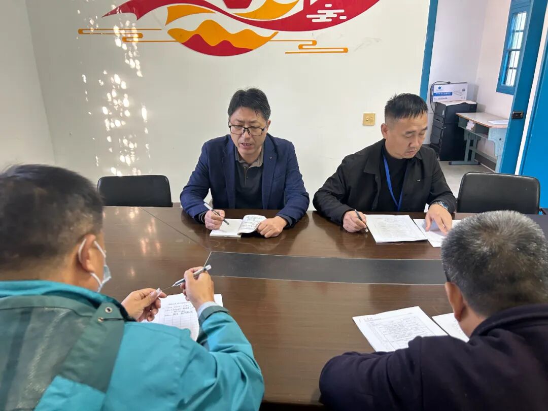 排查設(shè)施除隱患 優(yōu)化路線(xiàn)保平安|宗村小學(xué)開(kāi)展校車(chē)安全隱患排查 排查設(shè)施除隱患 優(yōu)化路線(xiàn)保平安|宗村小學(xué)開(kāi)展校車(chē)安全隱患排查