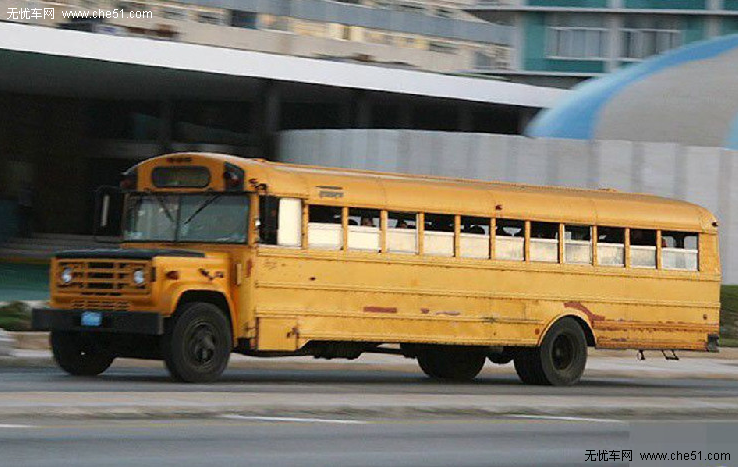 看看國外的校車 我們拿什么拯救你——小孩