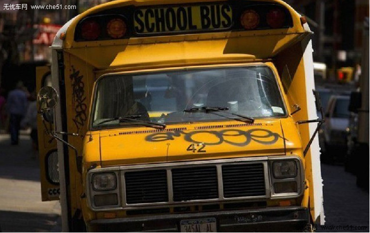 看看國外的校車 我們拿什么拯救你——小孩
