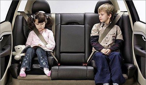 細節(jié)決定生命 常見的兒童乘車安全誤區(qū) 細節(jié)決定生命 常見的兒童乘車安全誤區(qū)