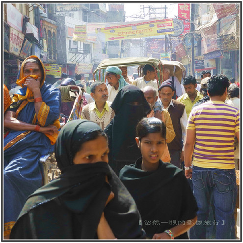 印度交通像廟會(huì) 校車很拉風(fēng)(圖) 印度交通像廟會(huì) 校車很拉風(fēng)(圖)