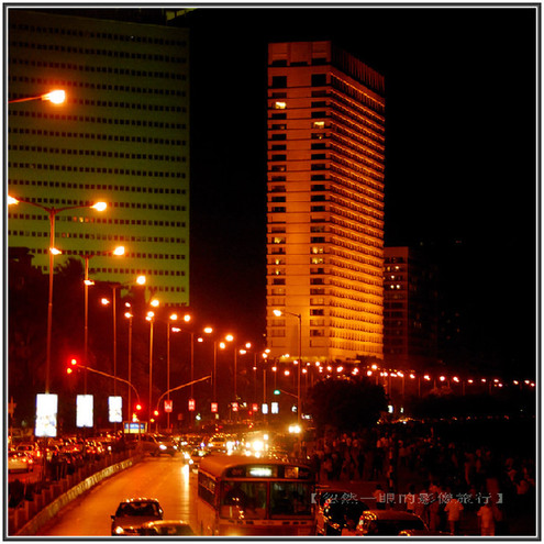 印度交通像廟會(huì) 校車很拉風(fēng)(圖) 印度交通像廟會(huì) 校車很拉風(fēng)(圖)