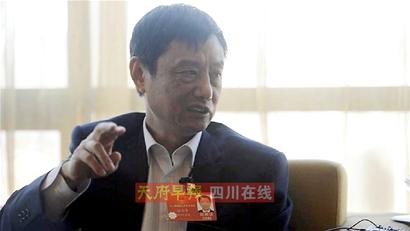 四川統(tǒng)一校車 力爭今年試點(diǎn) 四川統(tǒng)一校車 力爭今年試點(diǎn)