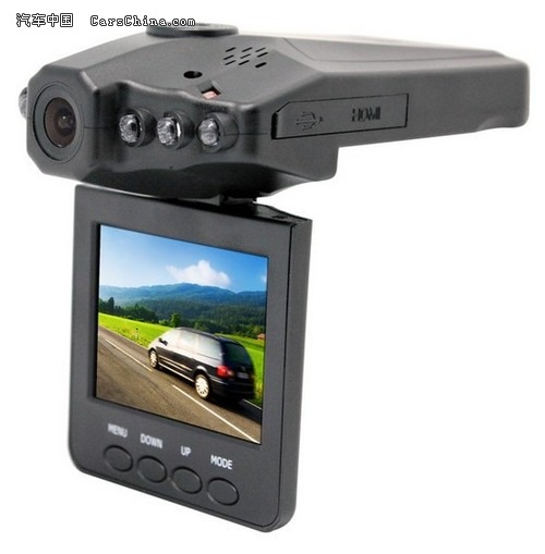 校車應(yīng)裝有行車記錄儀 保障校車安全 校車應(yīng)裝有行車記錄儀 保障校車安全