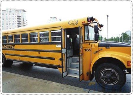 美國(guó)校車(chē):悍馬變成沙琪瑪