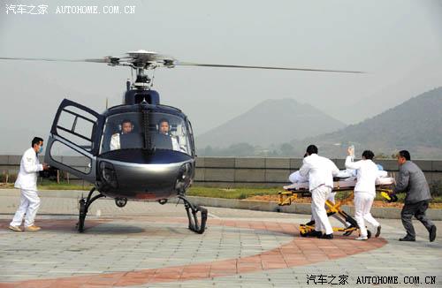 中國(guó)孩子坐不起安全校車
