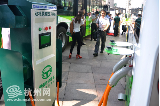 這個雙休日可以去和平看看新能源汽車/ 這個雙休日可以去和平看看新能源汽車