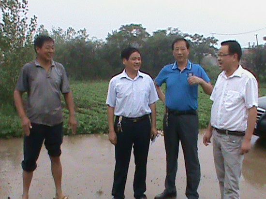 明光市橋頭鎮(zhèn):提前做好校車(chē)運(yùn)行準(zhǔn)備工作 明光市橋頭鎮(zhèn):提前做好校車(chē)運(yùn)行準(zhǔn)備工作