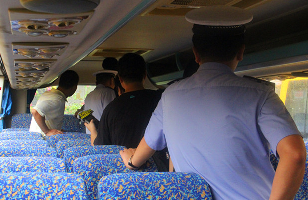 深圳校車將有安全分級 長期C級將被停運