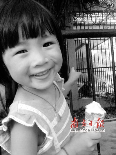 廣東清遠:幼兒園校車嚴重超載碾死4歲女童