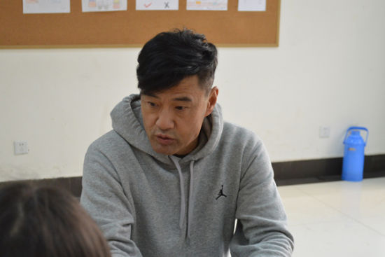 電影《校車》開機(jī) 關(guān)注中小學(xué)生交通安全 于榮光接受專訪