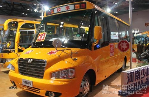 我國(guó)首現(xiàn)校車(chē)召回案例 少林汽車(chē)召回91輛校車(chē) 03.jpg