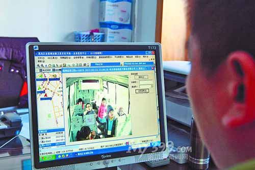 登錄網(wǎng)站，輸入車牌號(hào)就能查詢車輛行駛路線、速度等信息。