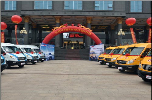 2013校車市場百臺大單花落江淮星銳/ 2013校車市場首個百臺大單花落江淮星銳