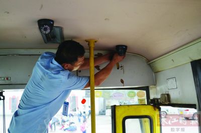 九江校車安裝視頻監(jiān)控系統(tǒng)保障學(xué)生出行安全