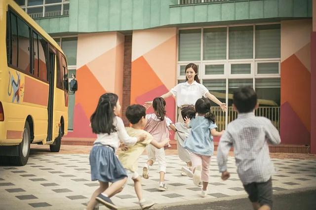 平安產(chǎn)險(xiǎn)錫盟｜孩子搭乘校車上下學(xué)受傷，該找誰要說法？