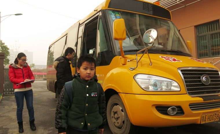 校車安全現(xiàn)狀堪憂 校車管理成短板 校車安全現(xiàn)狀堪憂 校車管理成短板
