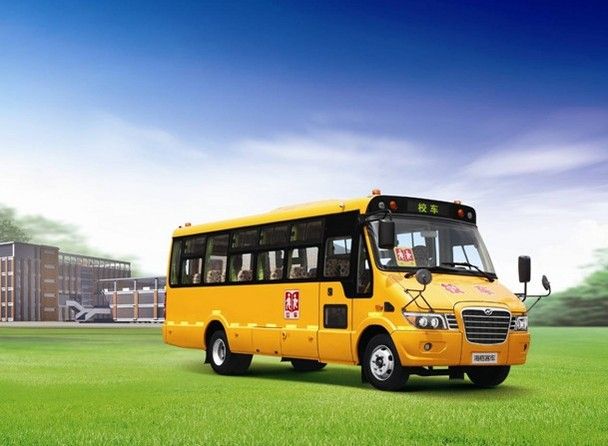 校車