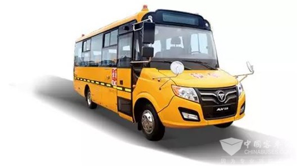 扛起責任打造匠心品質(zhì) 福田歐輝啟動2019年暑期校車巡展活動 扛起責任打造匠心品質(zhì) 福田歐輝啟動2019年暑期校車巡展活動