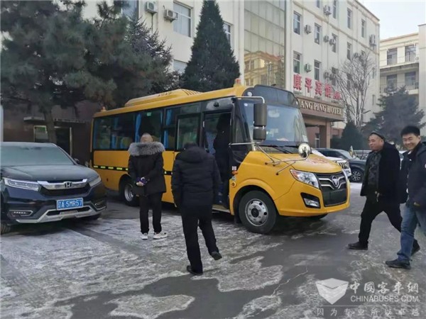 情系東北雪戰(zhàn)地 福田歐輝校車沈陽巡展圓滿收官 情系東北雪戰(zhàn)地 福田歐輝校車沈陽巡展圓滿收官