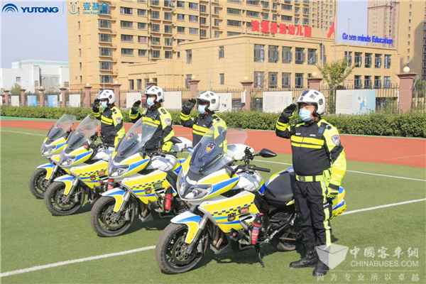 讓交通安全根植孩子心底，宇通&amp;amp;壹基金交通安全公益行走進(jìn)魯鄂兩省