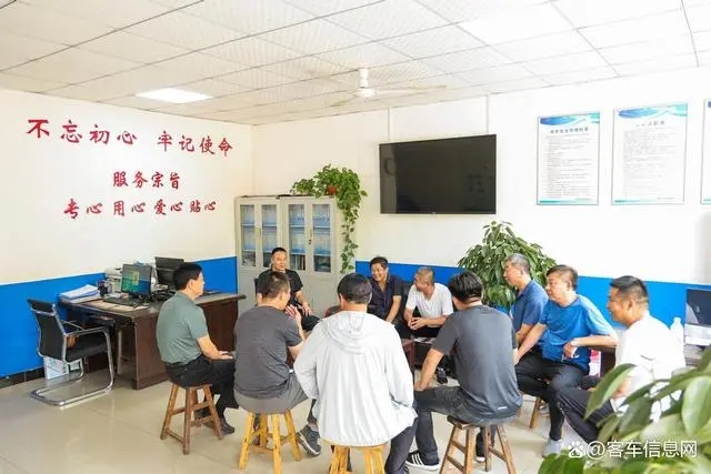 黃驊校車聯(lián)手宇通，把公益做成事業(yè)