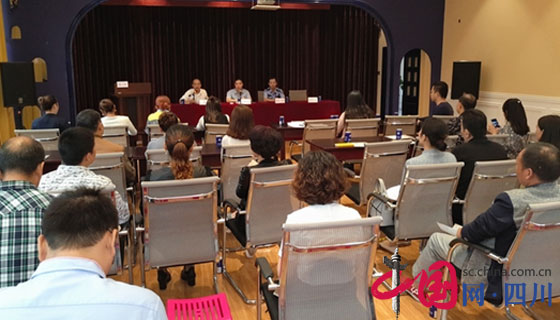 南充召開校車安全管理工作會(huì)