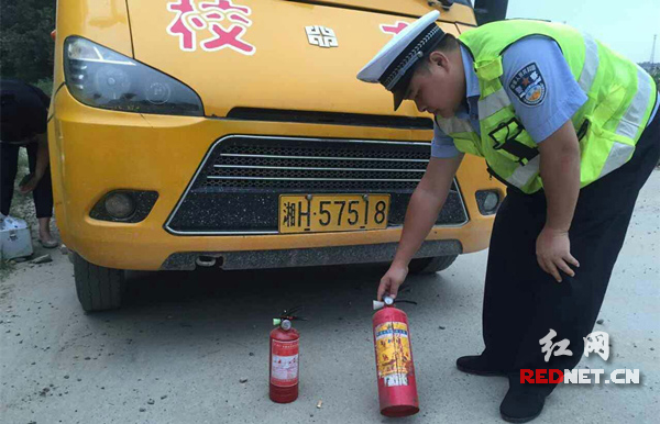 湖南桃江開展國慶節(jié)幼兒園校車大檢查，排查校車問題