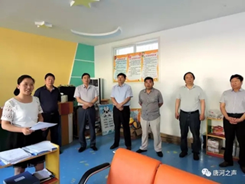 唐河縣政協(xié)對(duì)“校車(chē)安全管理”進(jìn)行專(zhuān)項(xiàng)民主監(jiān)督 唐河縣政協(xié)對(duì)“校車(chē)安全管理”進(jìn)行專(zhuān)項(xiàng)民主監(jiān)督