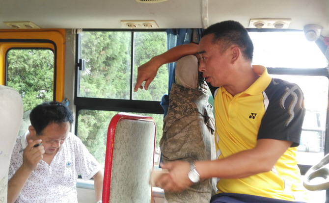 湖南常德漢壽縣:規(guī)范暑期校車安全管理 確保校車運營安全 湖南常德漢壽縣:規(guī)范暑期校車安全管理 確保校車運營安全