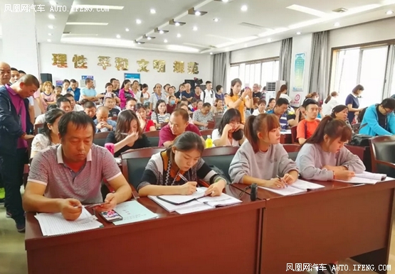 西安:二〇一八新學(xué)年校車交通安全工作大部署 西安:二〇一八新學(xué)年校車交通安全工作大部署