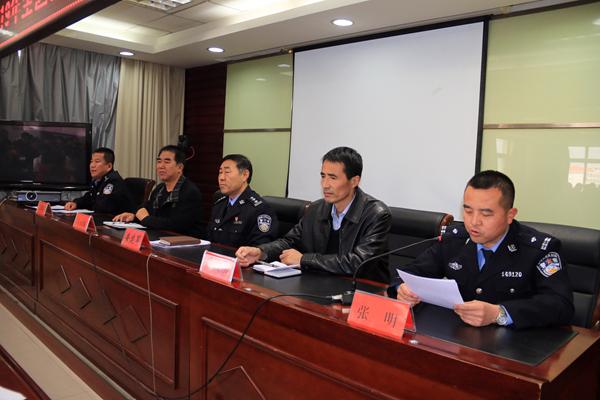 西峰公安分局交警大隊召開2019全區(qū)校車安全管理工作會議/ 西峰公安分局交警大隊召開2019全區(qū)校車安全管理工作會議