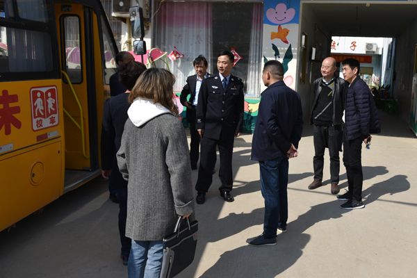 霍邱縣督查組開展校車安全專項督查/ 霍邱縣督查組開展校車安全專項督查