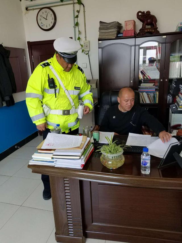 長春交警雙陽大隊深入轄區(qū)學(xué)校幼兒園，開展校車交通安全隱患排查