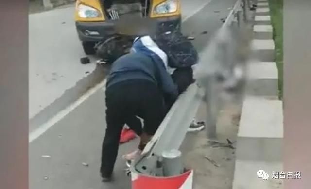 關(guān)注 | 煙臺三少年同騎一輛摩托車與校車相撞，1死2傷