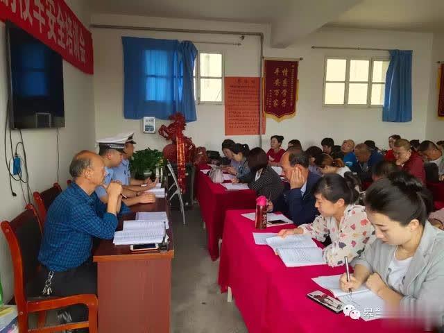 皋蘭公安交警加強校車安全培訓