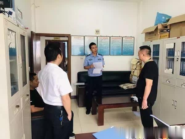 東坡交警：認真開展節(jié)前安全隱患排查