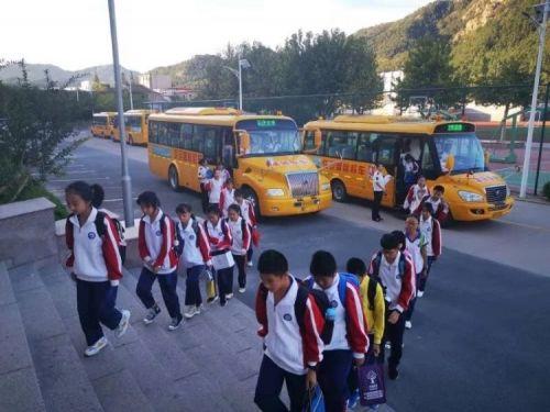 40所公立中小學(xué)校園安全智能管理 嶗山為筑牢安全線 40所公立中小學(xué)校園安全智能管理 嶗山為筑牢安全線